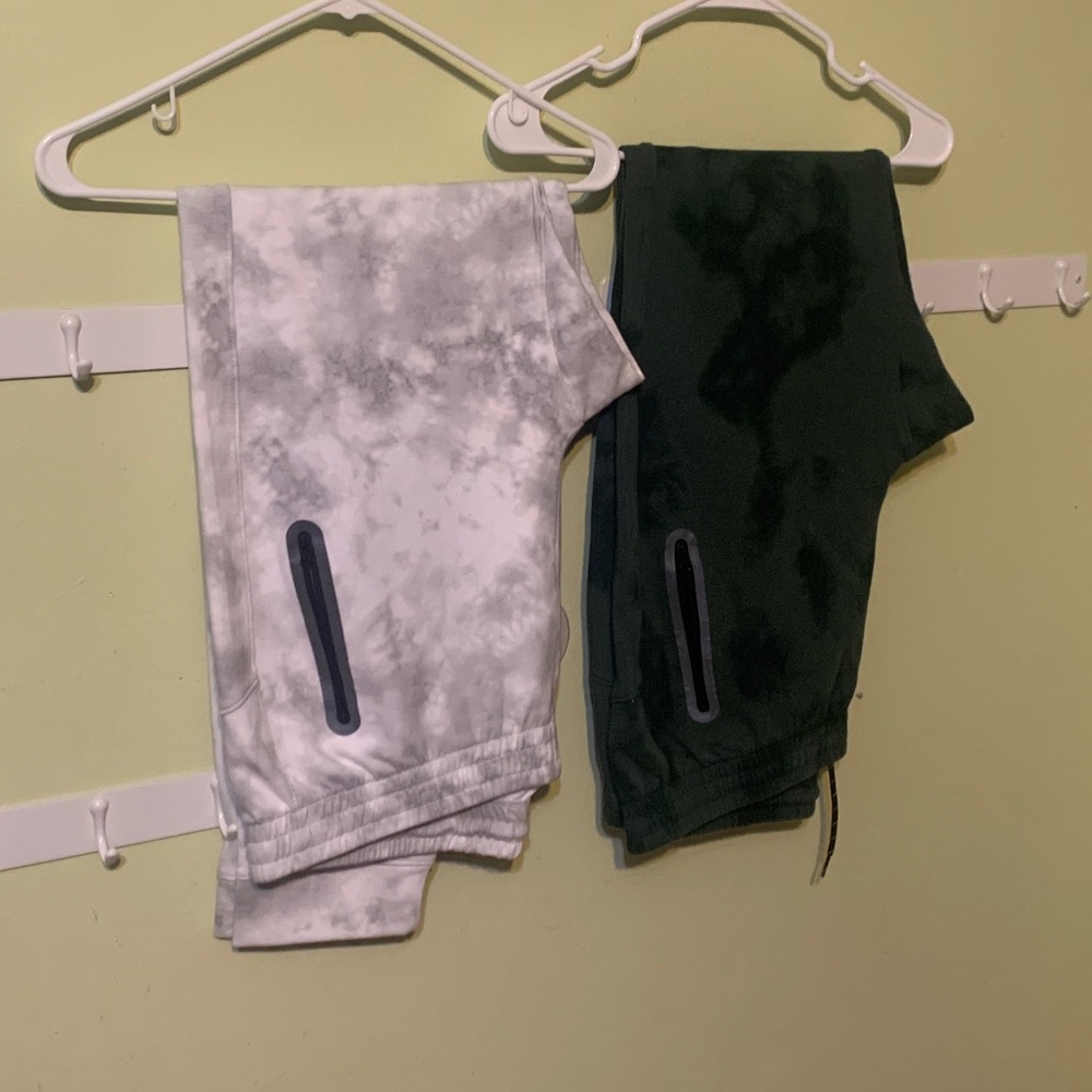 Old Navy Active Fleece jogger pants (2 pairs sold as a set)
